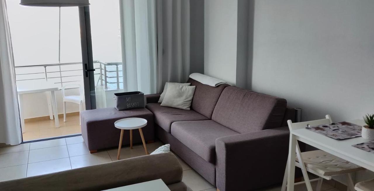 Seaside View Apartment Sarandë Esterno foto